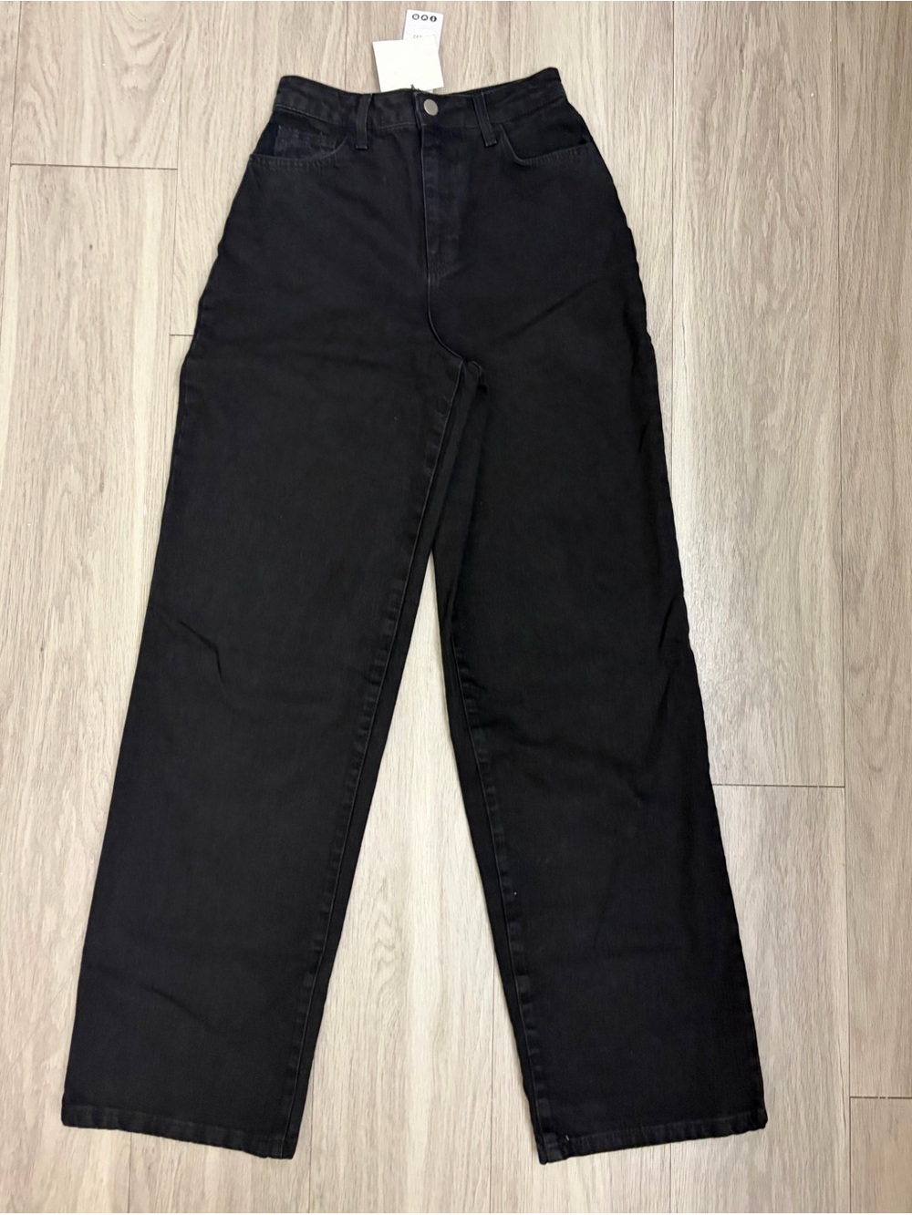NWT Boohoo Black High Rise Dad Jeans